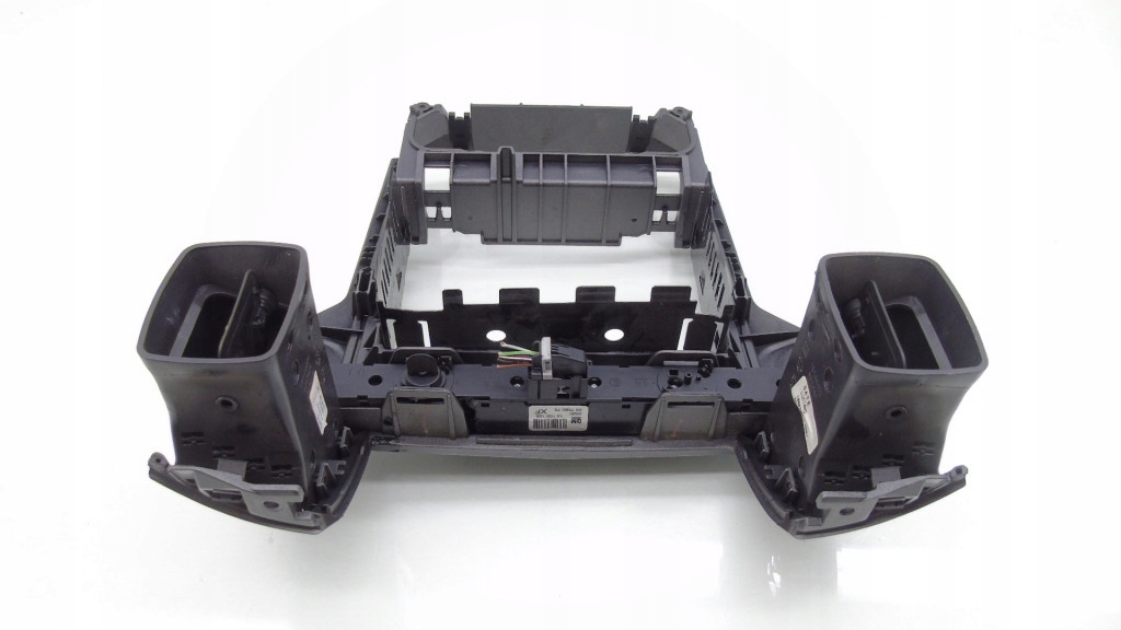 фото №8, Панель рамка радио opel zafira b 13162556