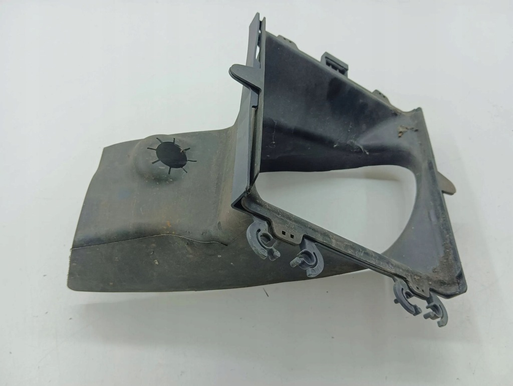 фото №5, Bentley flying spur 2005 правая сторона направляющая воздуха интеркулер