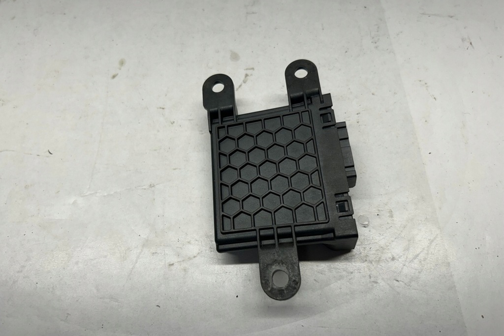 фото №8, Модуль шлюз dodge charger 068293147ac 6.4l бензиновый 362kw 2018