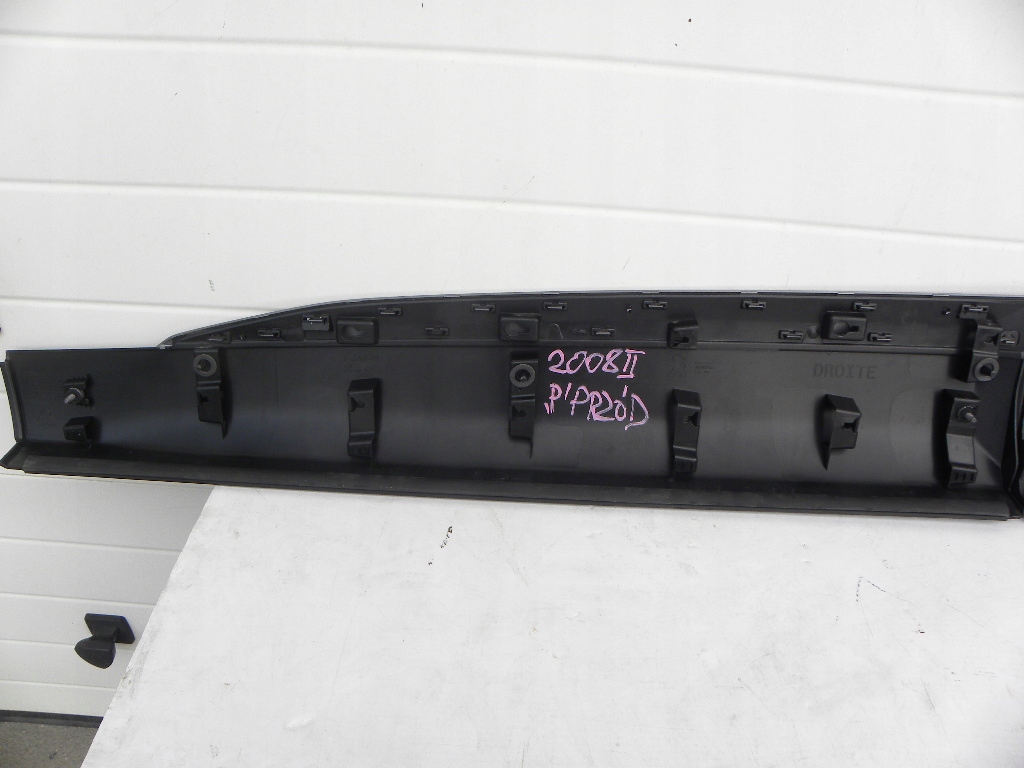 фото №7, Peugeot 2008 ii накладки дверь правая сторона 2022 rok