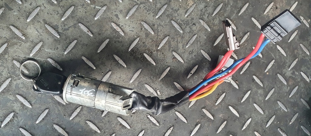 фото №1, Замок запалювання з ключами peugeot 306 lift