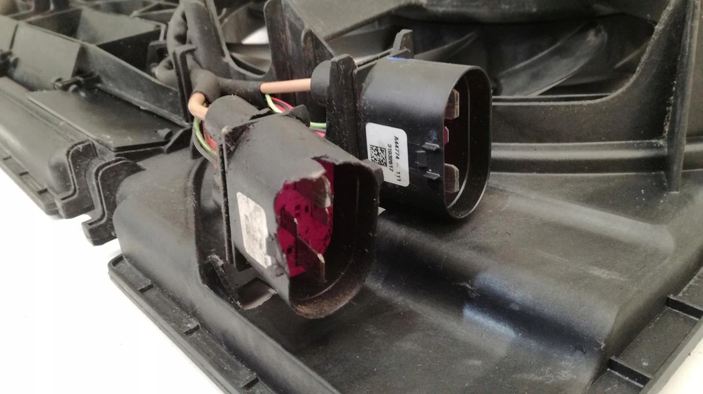 фото №11, Audi a8 4h корпус вентилятор 4h0121003m