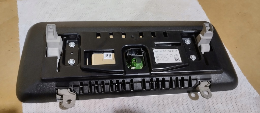 фото №10, Дисплей счетчик экран монитор mercedes c-klasa w206 a2069008419