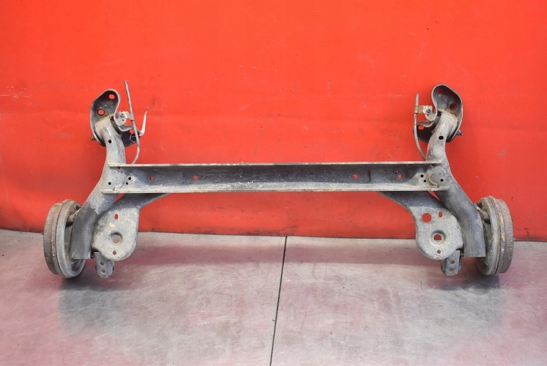 фото №8, Oś задняя задняя балка ford b-max 1.4 16v 90 km 08-17