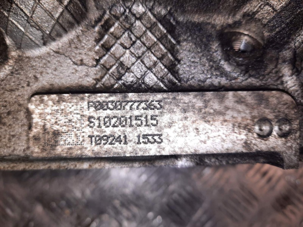 Головка volvo 2.0 d3 d4 2.4 d5 30777365 d5244t10 Цена