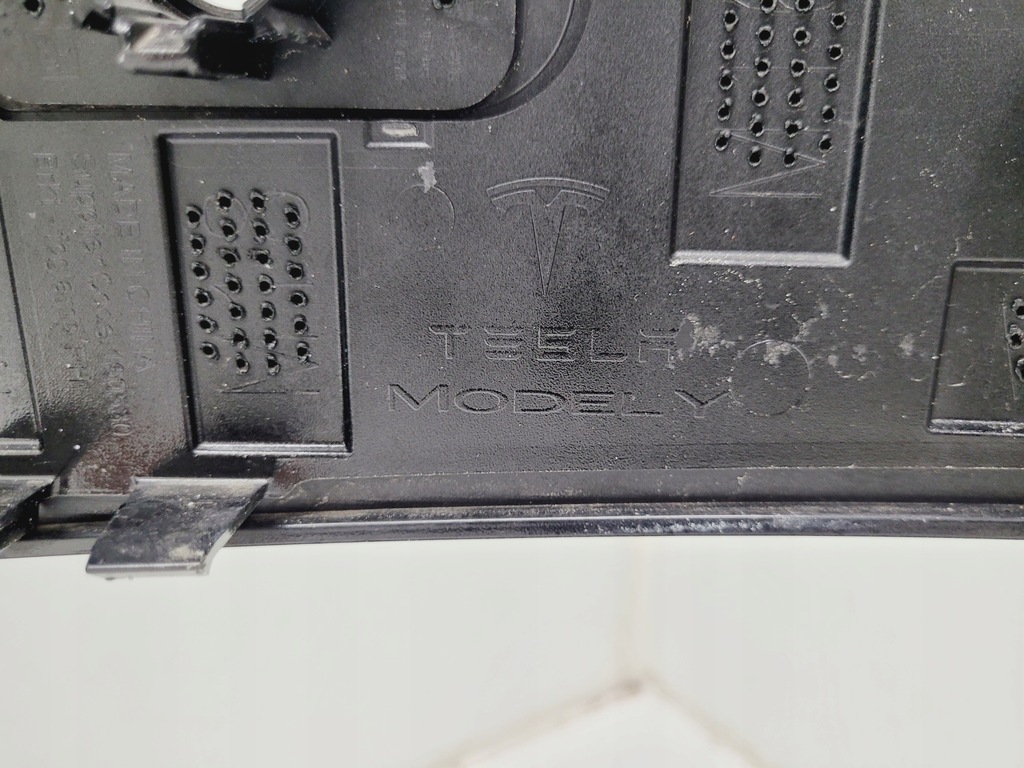 фото №11, Tesla model y бампер передній