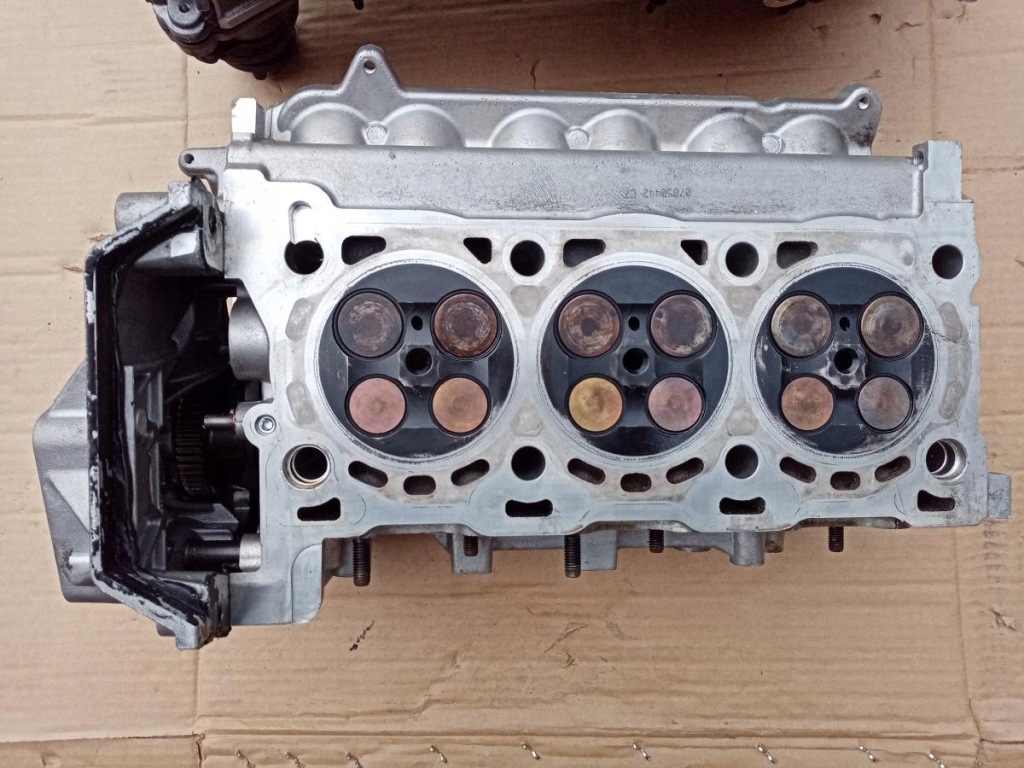 фото №5, Jeep grand cherokee wk ii 3.0 crdi головка