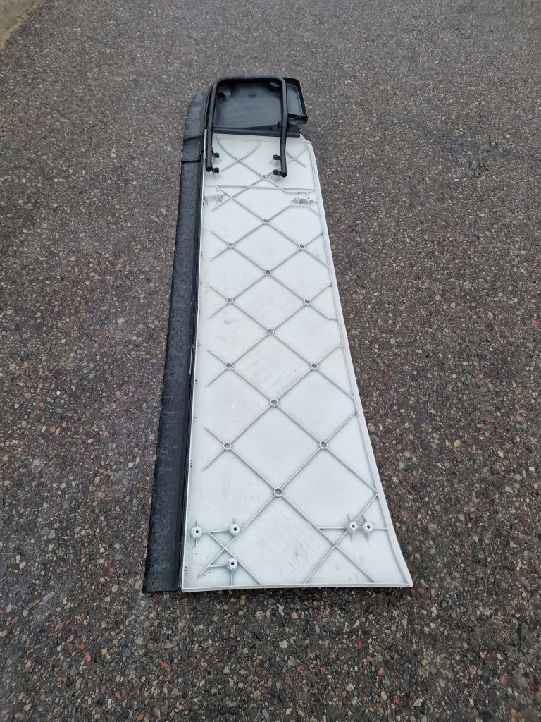 фото №4, Спойлер спойлер ветровик правая scania r 1532459