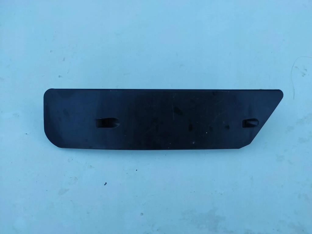 фото №1, Кронштейн протитуманної фари праве tesla model s