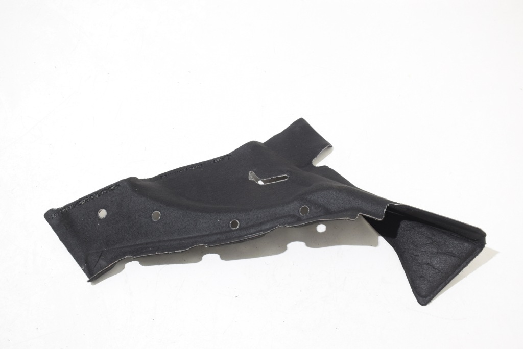 Bmw x1 u11 шумоизоляция шумоизоляция изоляция шумоизоляция левый задний  ниша колеса Киев