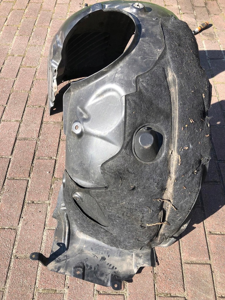 фото №1, Bmw u06 active tourer подкрылок перед правый