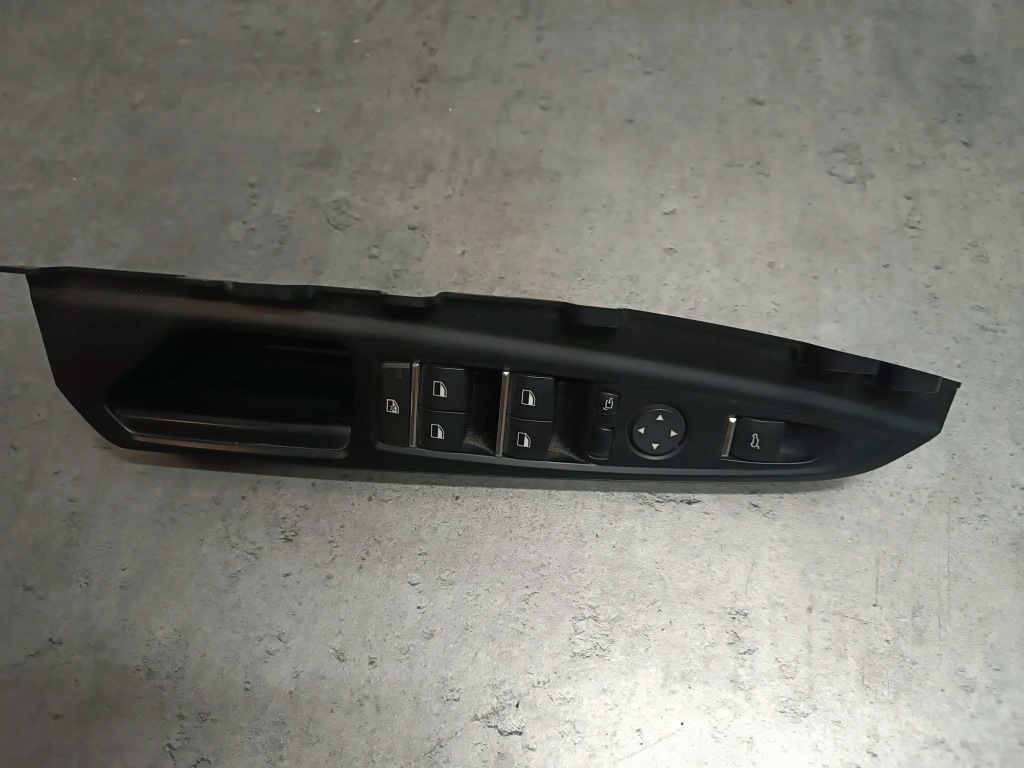 фото №1, Bmw x5 f15 x6 f16 панель управляющий окон