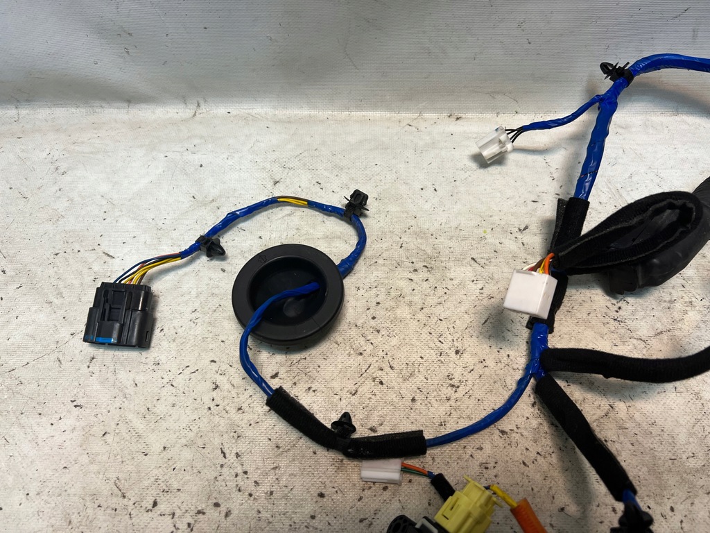 фото №3, Hyundai elantra iv vi 16- жгут дверь правый перед