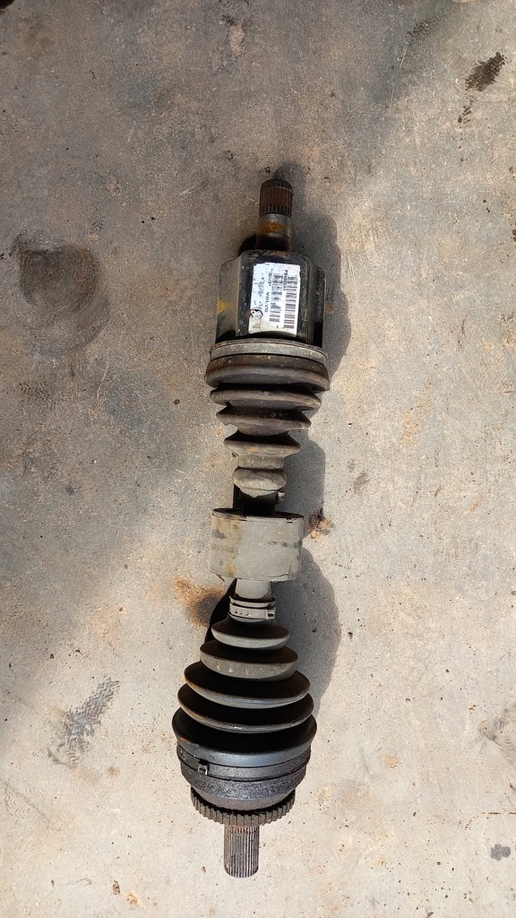 фото №1, Приводной вал левая 9480544 volvo s60 v70