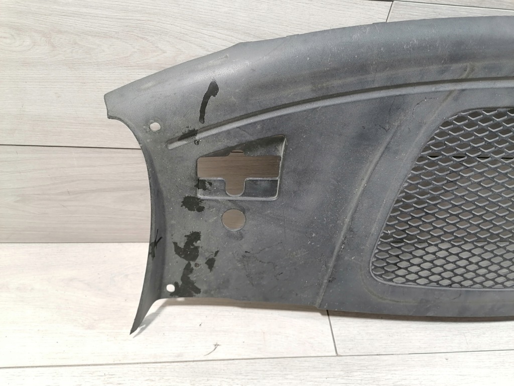 Macan накладка верхний поперечина 95b805806f Цена