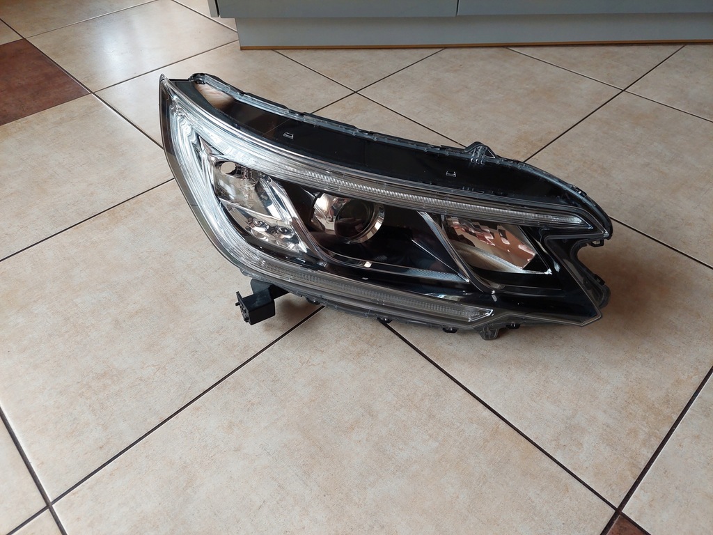 фото №1, Правая лампа - honda cr-v iv lift - 2015 ксенон led