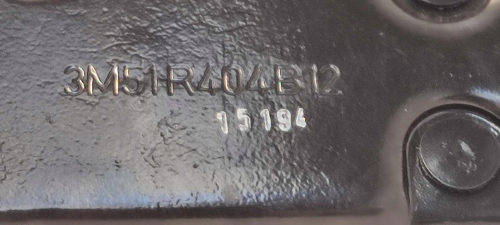 фото №5, Volvo v60 засувка кришки багажника