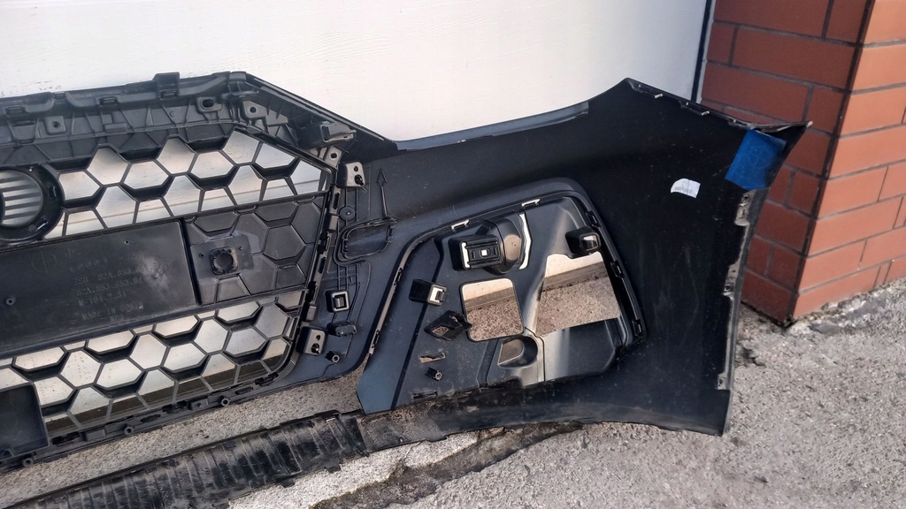 фото №15, Audi a1 ii 18r- бампер перед передний bydgoszcz 82a807437f