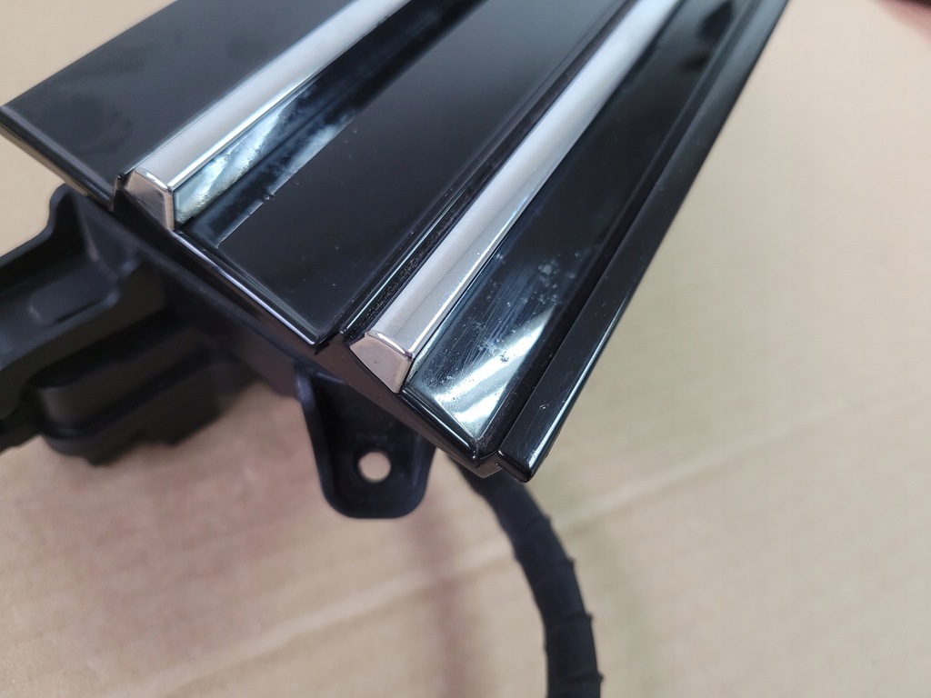 фото №9, Заглушка кришка роз'єм порт ładowanioa vw arteon 3g8853396 5g0941041c