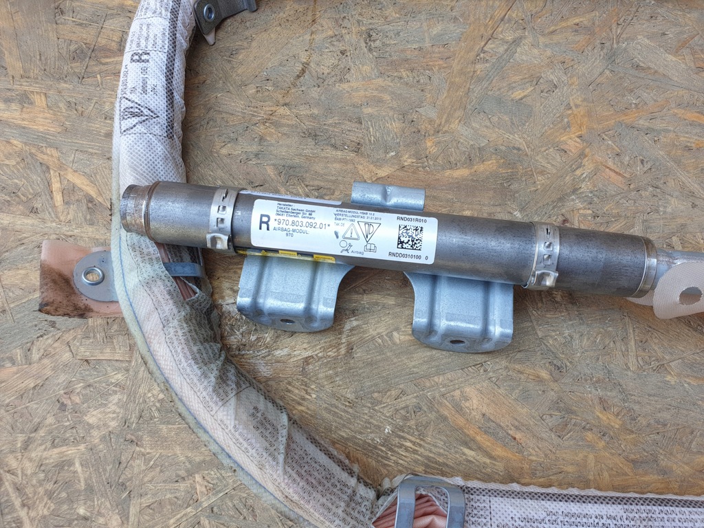 фото №7, Porsche panamera 970 шторка безпеки права 97080309201