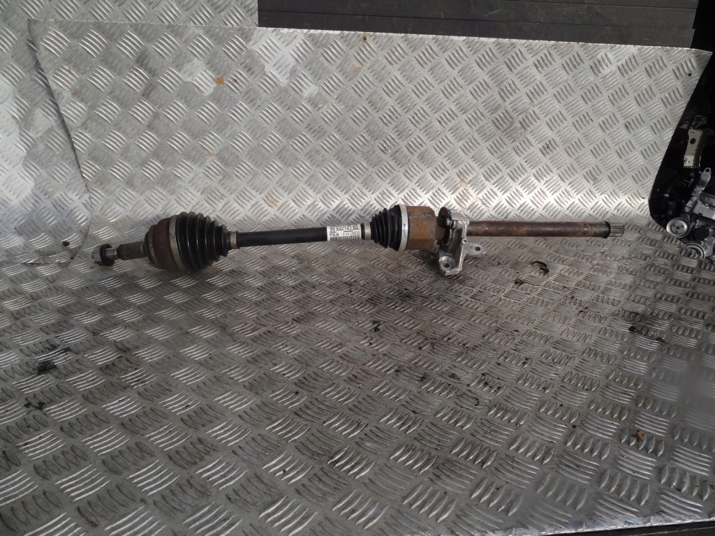 фото №1, Citroen c5 aircross 408 ii 508 ii приводной вал правая 1.6 гибрид 9840014380