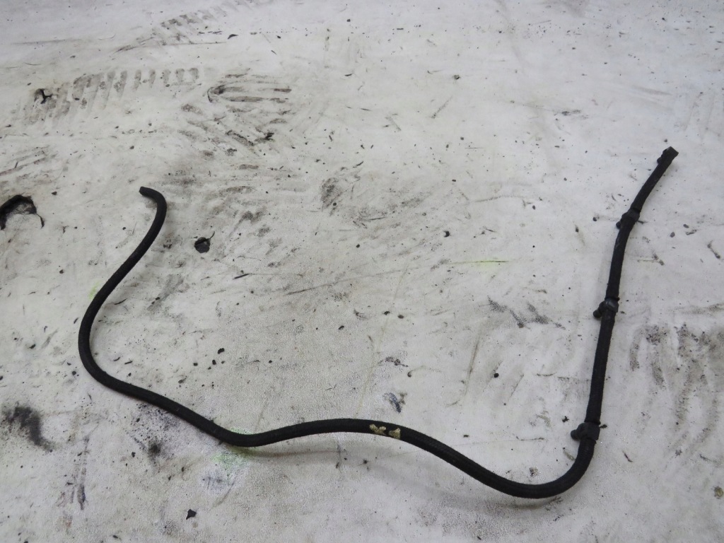 фото №1, Шланг сливной топлива 2.0d bmw x1 e84