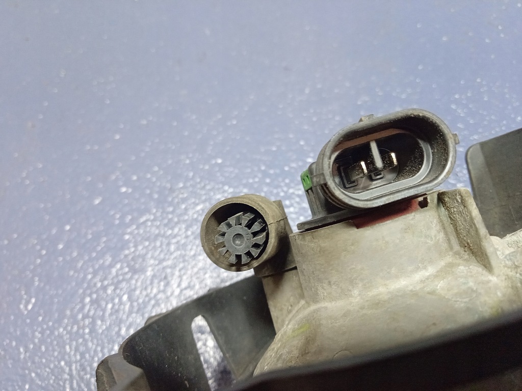 фото №4, Mazda 6 iii gj противотуманная фара правый лампа 114-61010