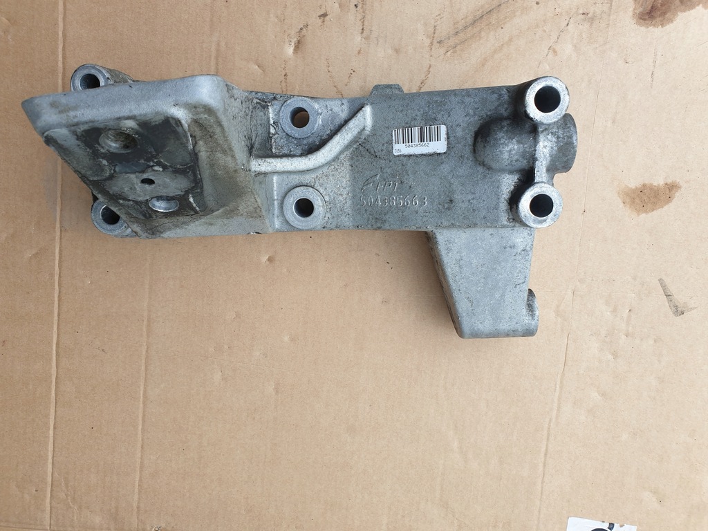 фото №1, Кронштейн двигателя iveco daily vi 504385663