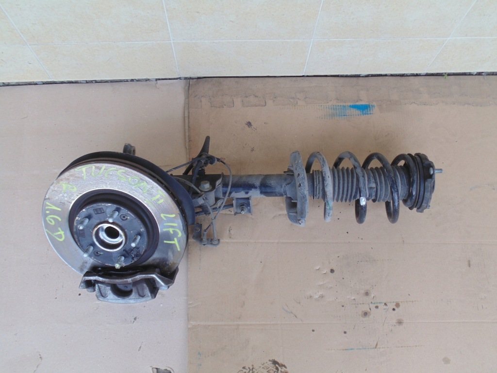 фото №1, Поворотный кулак комплектная правая tucson ii lift 1.6 crdi