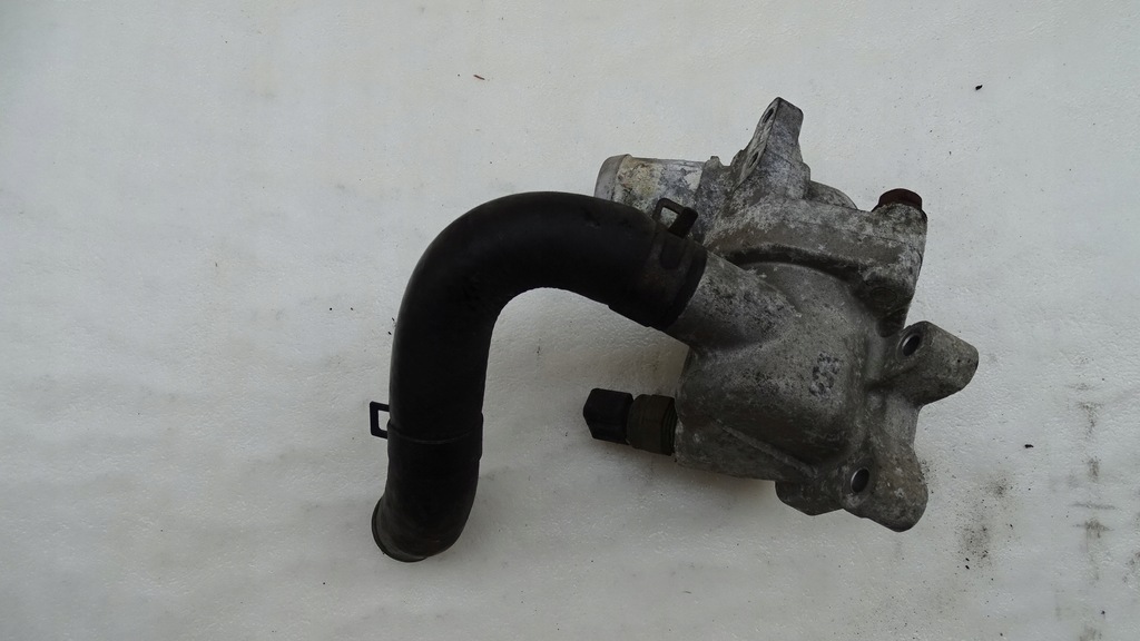 фото №1, Kia hyundai корпус термостата venga d4fc 1.4 crdi