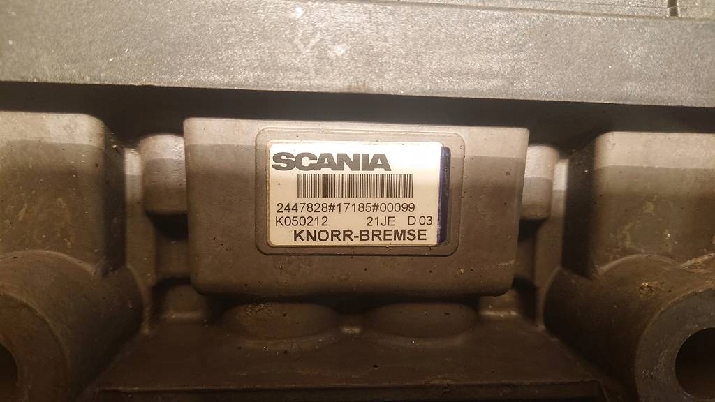фото №3, Scania r s клапан тормоза тормозной модулятор ebs задняя k050212 2447828