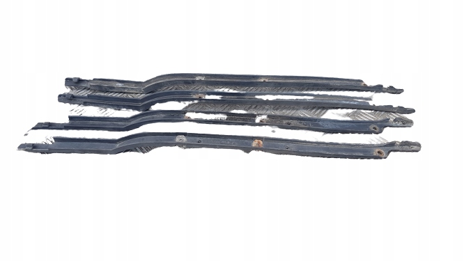 фото №1, Mercedes w220 напрямна бампера задня лівий правий