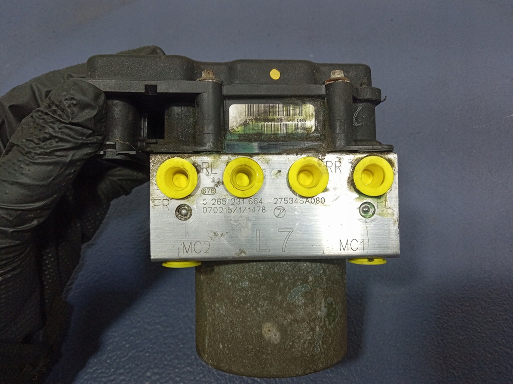 фото №4, Subaru forester ii sg 2.0 16v насос abs 27534sa080