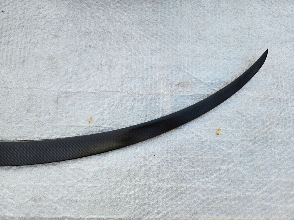 Tesla y 20-23 карбон спойлер кришки задній 1627370-99-a в Україні