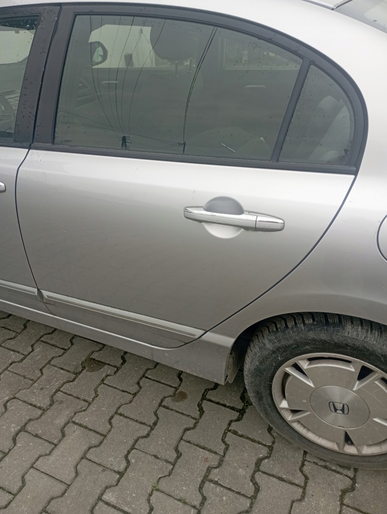 фото №1, Honda civic viii sedan двері ліва задня задні голий gb5