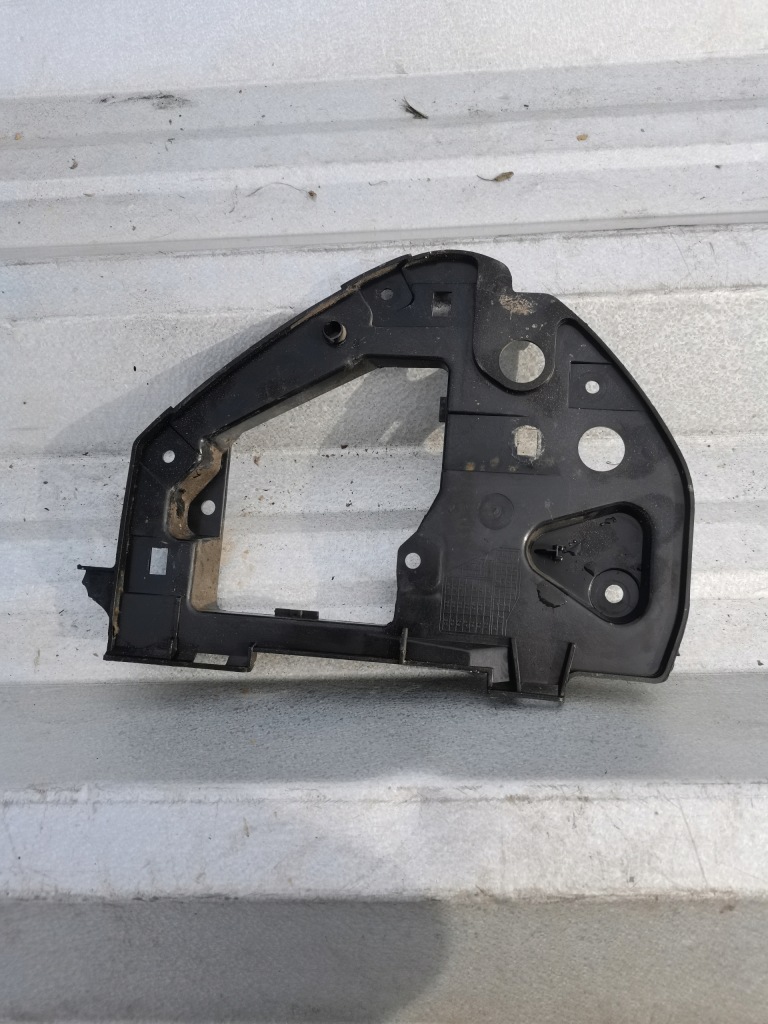 фото №1, Audi a3 8l 1.9 tdi кронштейн запобіжників права