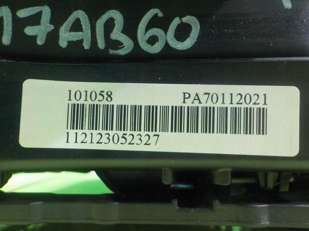 Fiat fiorino 1.3 m-jet 13r van подушка безопасности подушка водителя 07355265250 Недорого