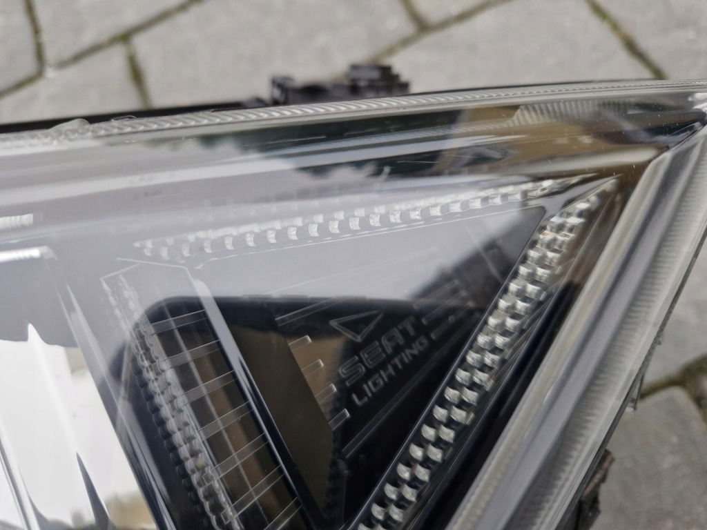 Seat ateca левая фара обычная led оригинал европа Оригинал