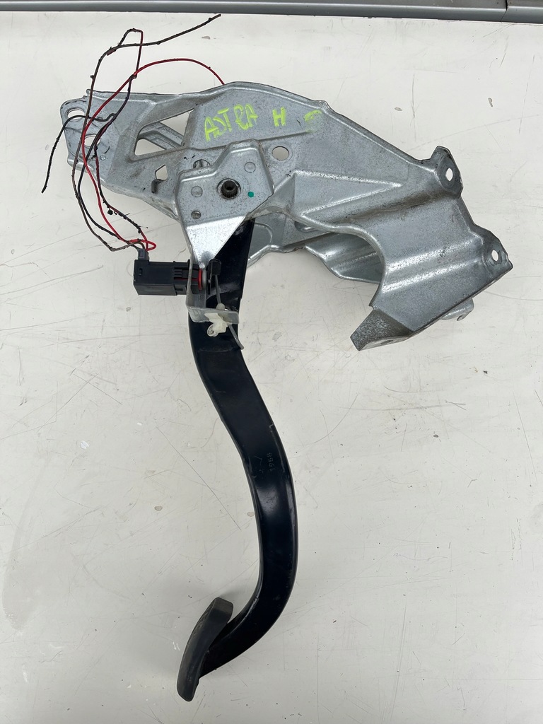 фото №1, Педаль тормоза opel astra h