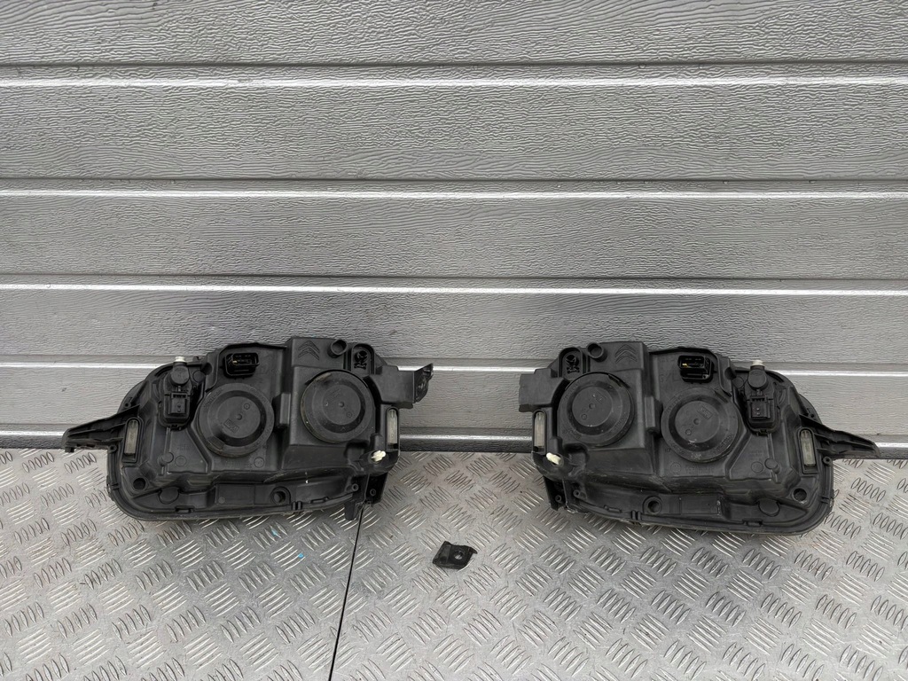 фото №7, Citroen c3 iii лампа лампы перед левая правая eu.