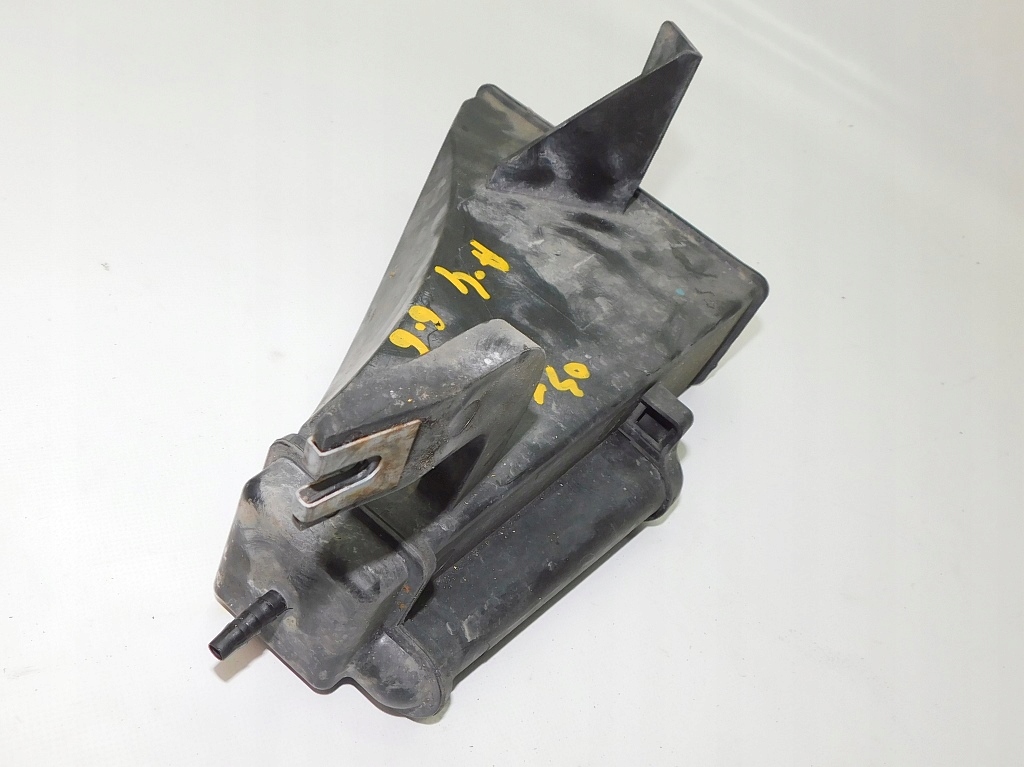 фото №8, Audi a4 b6 2.0fsi 2003r фильтр угольный