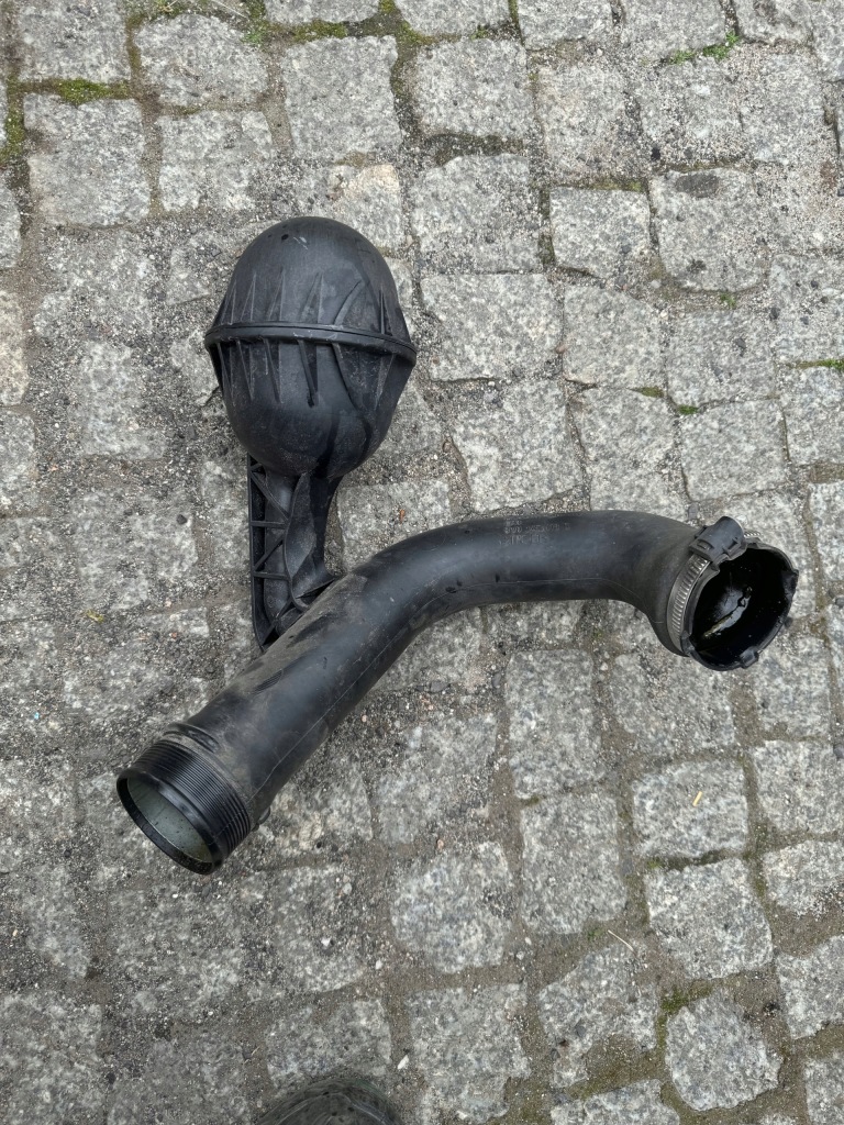 фото №1, Шланг труба интеркулер audi a4 b9 a5 8w 2.0 tfsi 8w0145673s