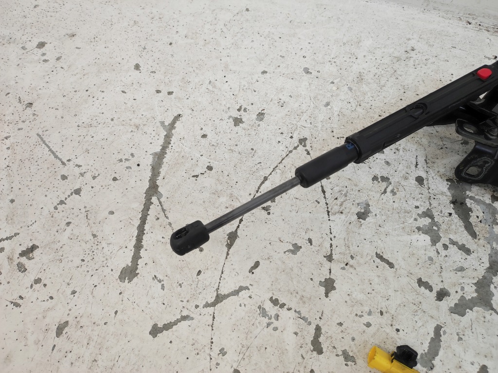 фото №11, Петля петли патрон патроны капот правый левый s klasa w222 222