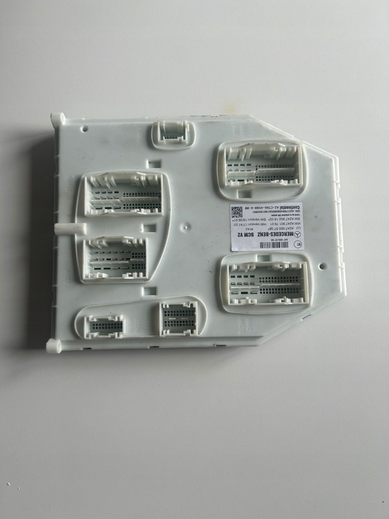 Купити Mercedes a2479005708 модуль sam bcm a-177 cla-118