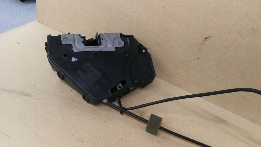 фото №5, Mercedes w211 замок двері правий задня 2117300635