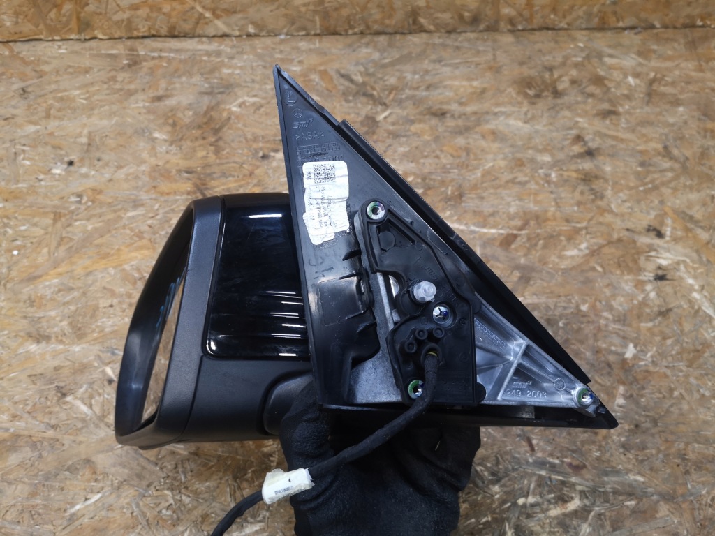 фото №7, Mercedes glb w247 зеркало левая 7 pin лак 696