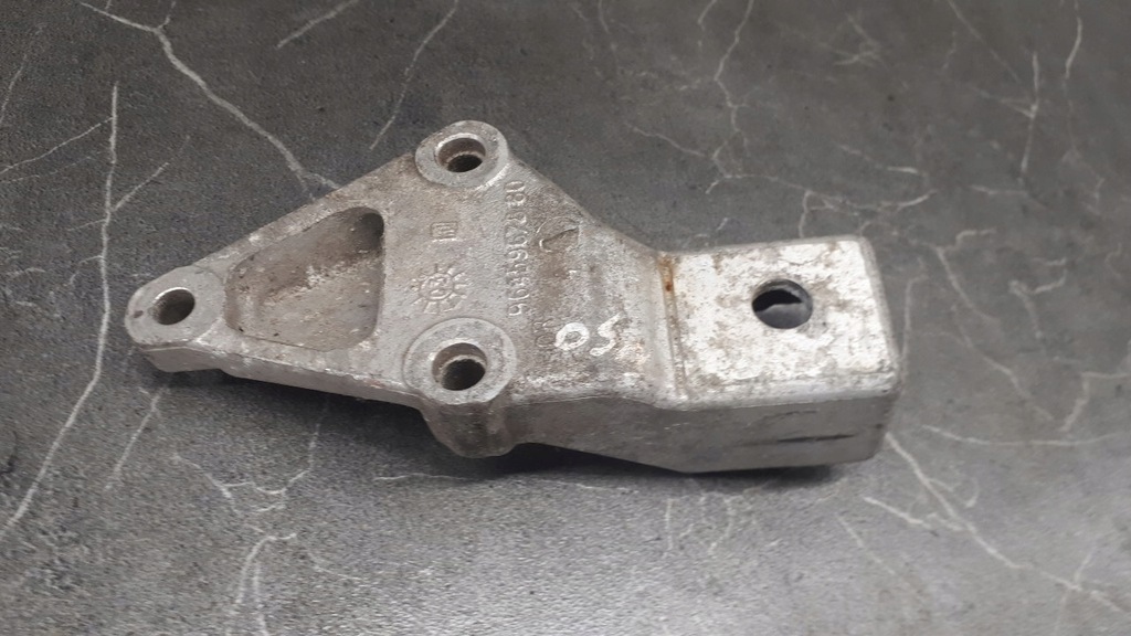 фото №1, 9645967880 кронштейн двигателя citroen berlingo ii 1.9d