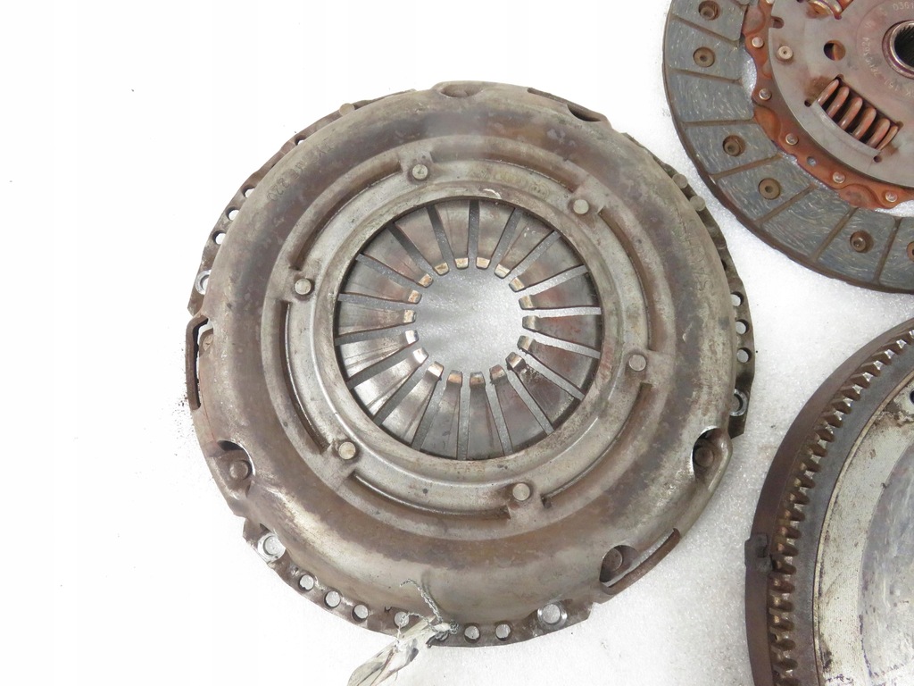 фото №5, Колесо маховик vw caddy iii