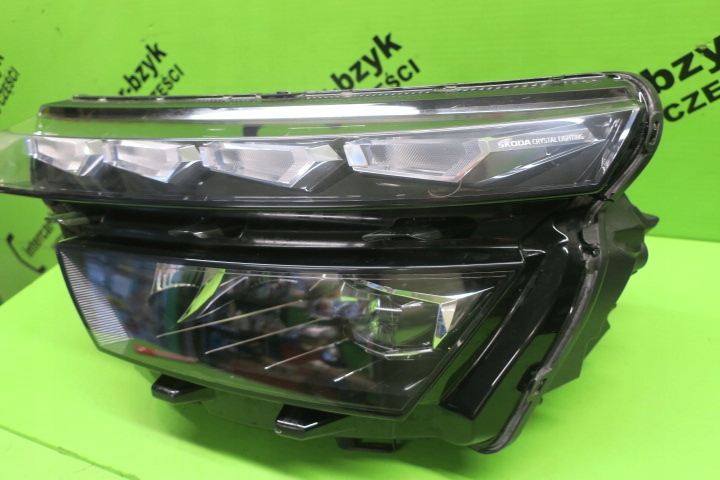 фото №2, Skoda kamiq фара левый full led