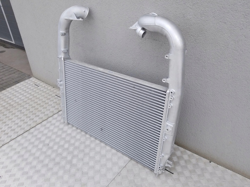 фото №2, Радиатор интеркулер scania r xpi новый сердцевина